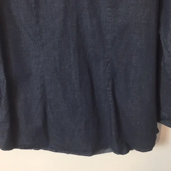 🌸 Denim&Company blue button down top. Size XXS. - Picture 7 of 8